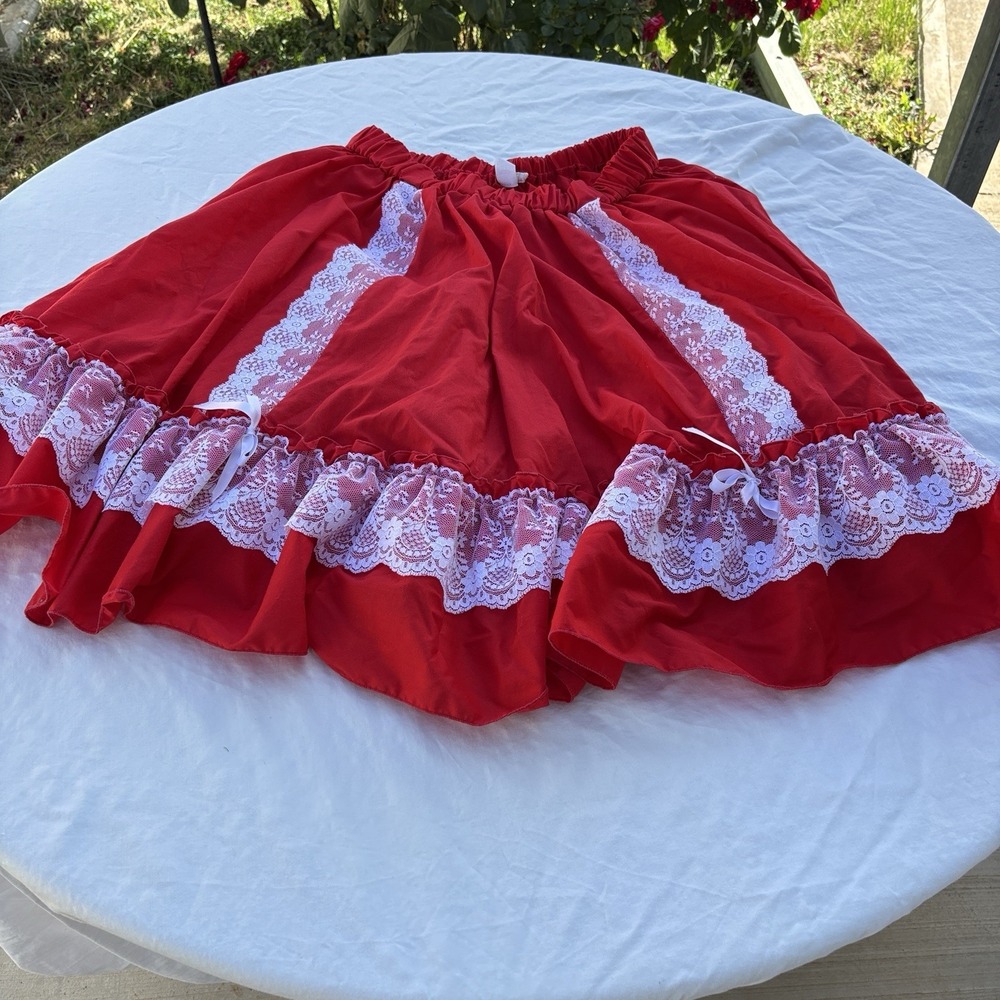 Vtg MONDIKI Square Dance Flare Red / White Lace size P Western